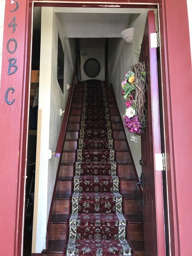 Stairwell entry - 540 E Taylor St