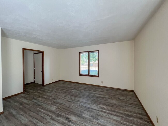 Foto del edificio - 2 Bedroom Duplex –Near Chesterfield Family Center and Park