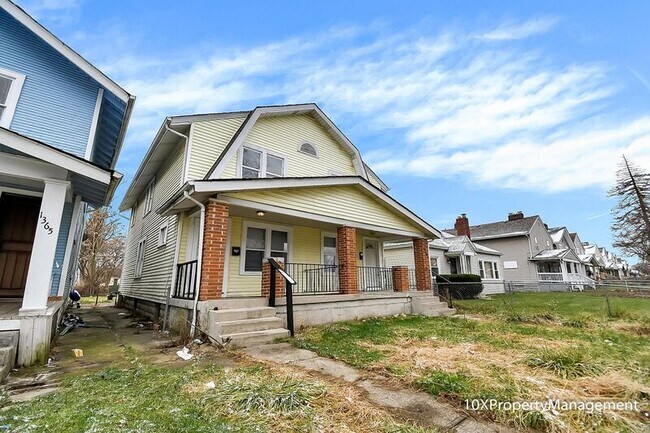 Building Photo - 1361-1363 E 18th Ave