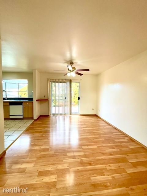 Building Photo - 3 br, 2 bath House - 9302 South 203rd Place