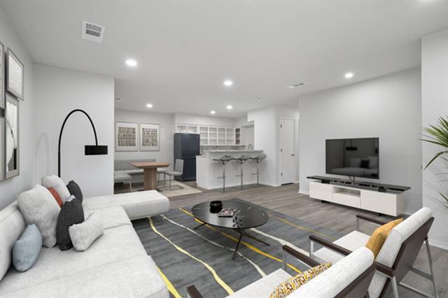 Foto del edificio - 718 Skyline Dr