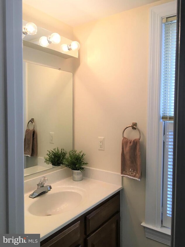 Foto principal - 1245 Madison St