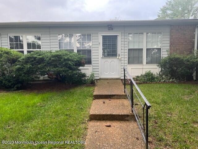 Primary Photo - 79C Cambridge Cir