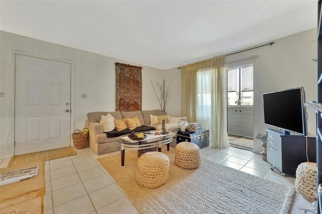 Photo - 1400 Gandy Boulevard N Unit 1501 Apartment