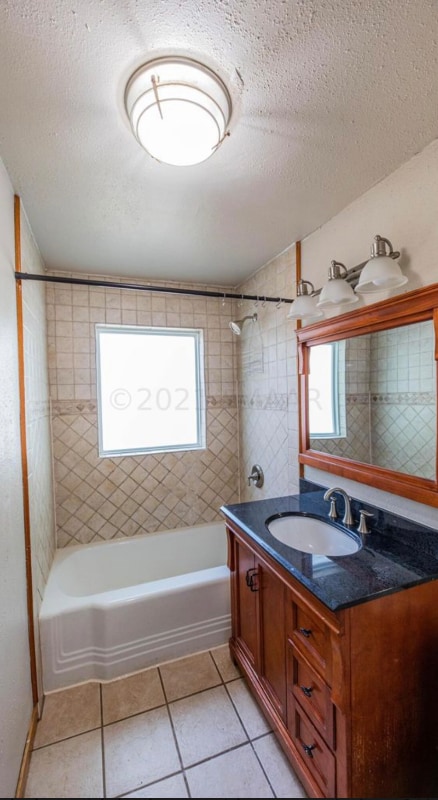 Foto del edificio - 1458 10th St N