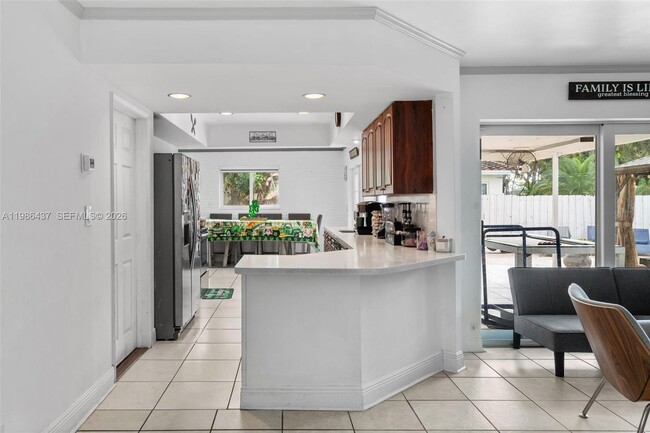 Building Photo - 4306 Johnson St