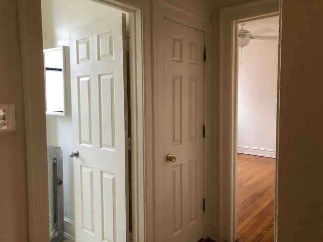 Building Photo - 1128 W Pratt Blvd