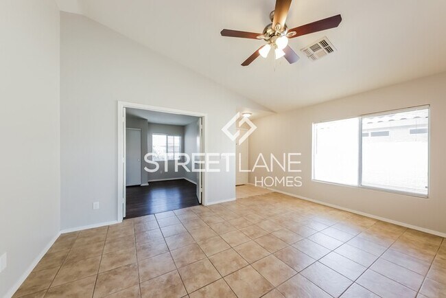 Building Photo - REDUCED!