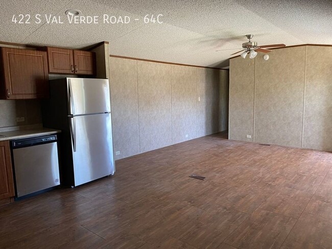 Building Photo - Brand new homes, lease to own all credit t...