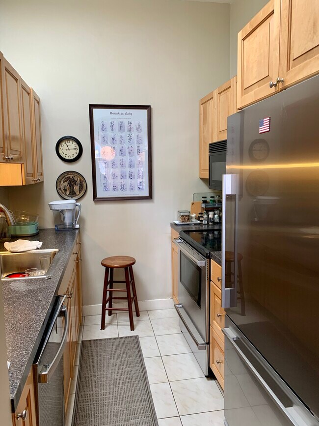 Foto del edificio - 269 Commonwealth Ave