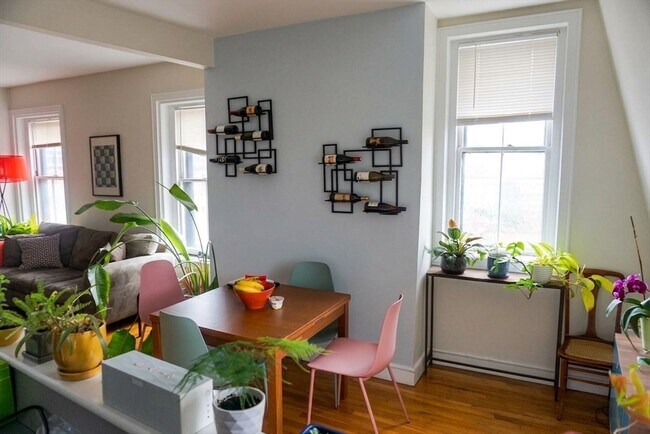 Foto del edificio - 59 E Springfield St