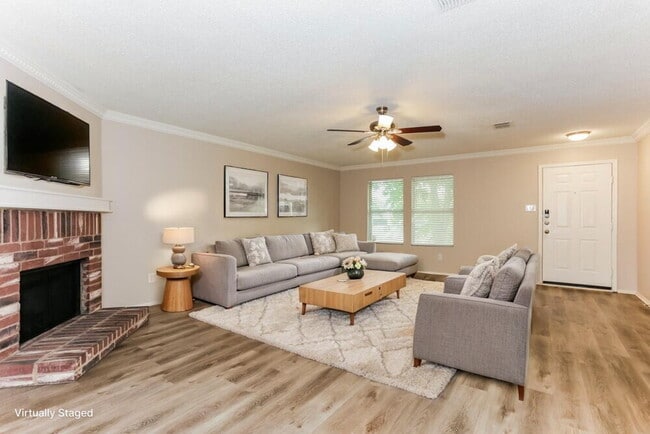 Foto del edificio - 2365 White Pine Dr