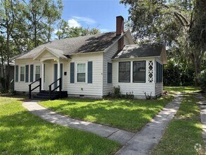 Building Photo - 211 N Highland Ave