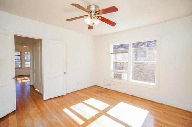 Foto del edificio - 4318 Jack St