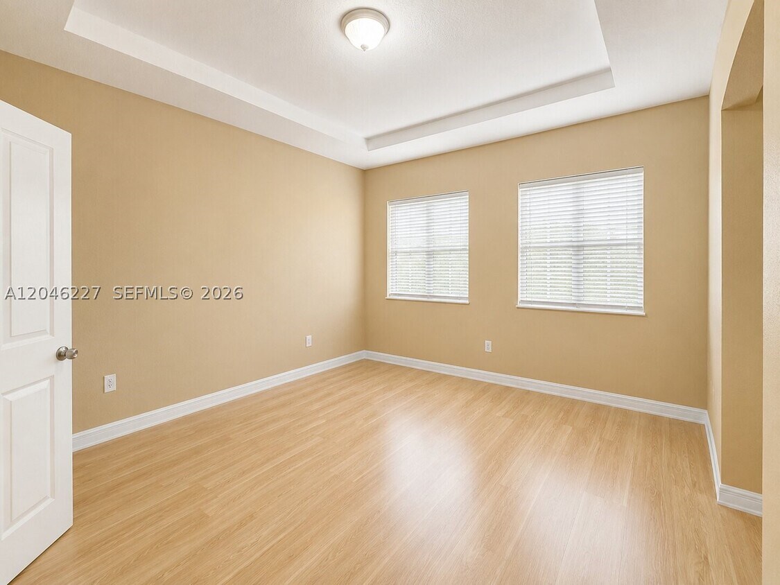 Building Photo - 8526 NW 107th Passage