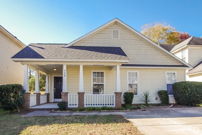 Building Photo - 344 Amir Cir