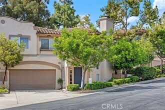 Building Photo - 1072 Pan Ct
