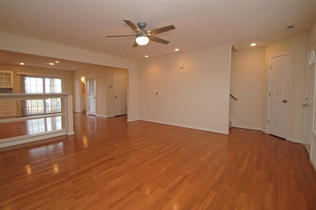 Foto del edificio - 1214 Old Richmond Circle