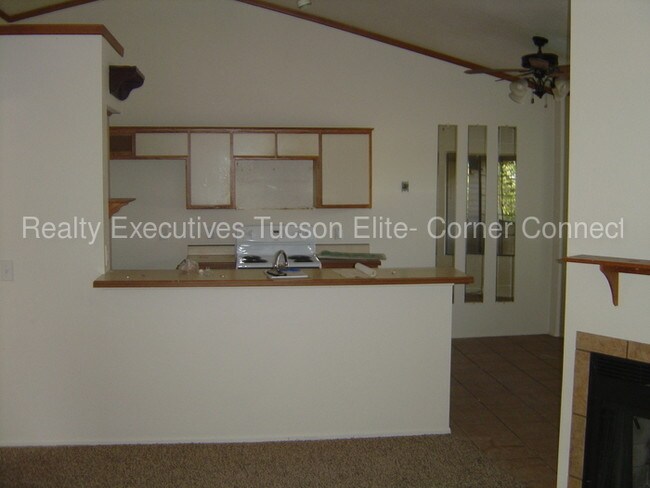 Building Photo - 1710 W Wood Bridge Ct