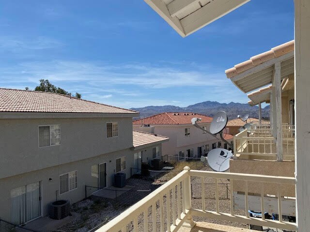 Foto del edificio - 855 Warren Rd
