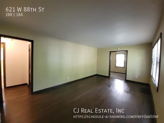 Foto del edificio - 621 W 88th St