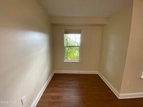 Building Photo - 2 Mellor Ln