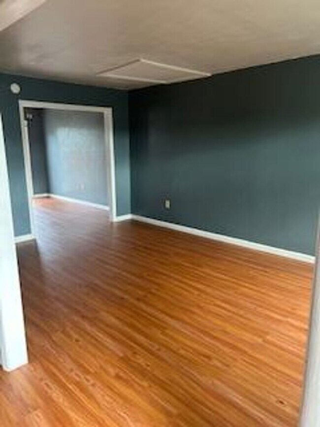Foto del edificio - New Listing!