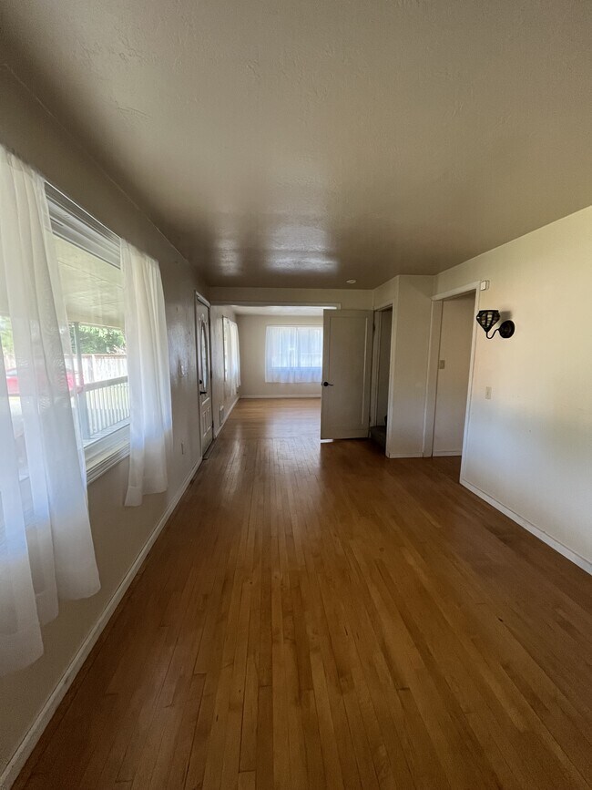 Foto del edificio - 340 E Island Lake Rd