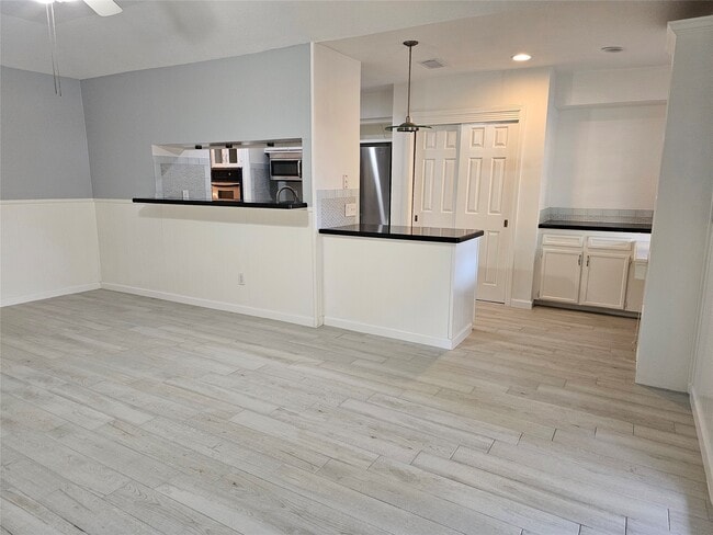 Foto del edificio - 2502 Knoll St