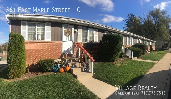 Building Photo - Affordably Priced 2-Bed with eat-in kitche...