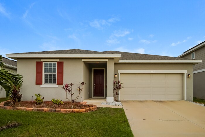 Foto principal - 584 Lake Smart Blvd