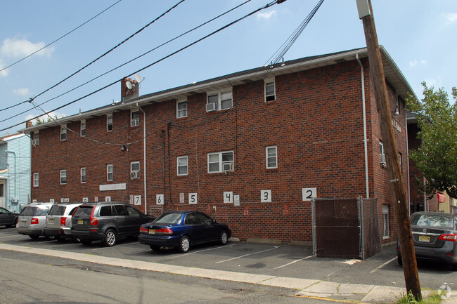 Building Photo - Carolynn Terrace