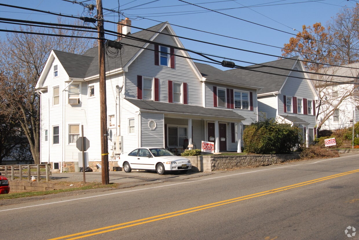 Foto del edificio - 288 W Clinton St