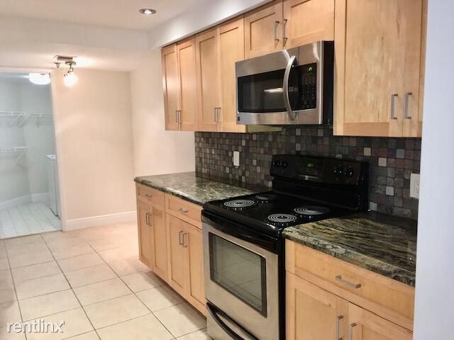 Foto del edificio - 2 br, 2 bath House - 2025 Lavers Cir Apt D308