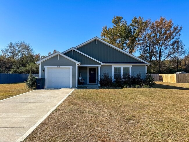 Building Photo - Beautiful 3 Bed 2 Bath Home in Stedman