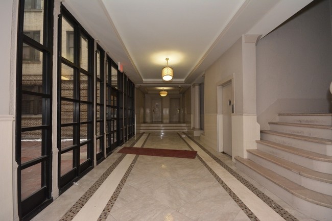 Lobby Photo - 56 Fort Washington Ave