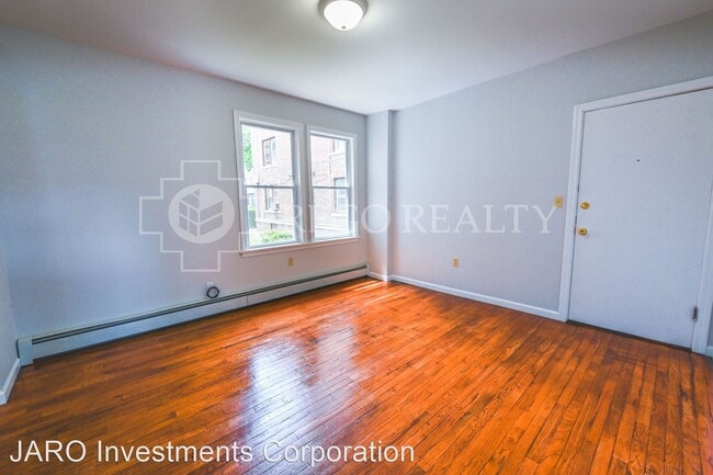 Building Photo - 451-455 Edgewood St