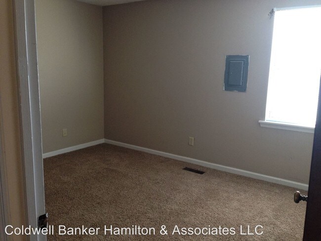 Building Photo - 2785 Vance Dr NW