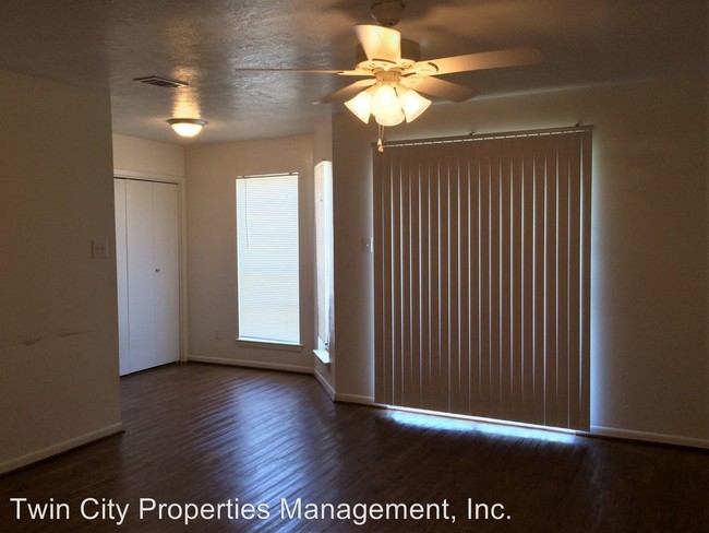 Building Photo - 2616 Pecan Ridge Dr