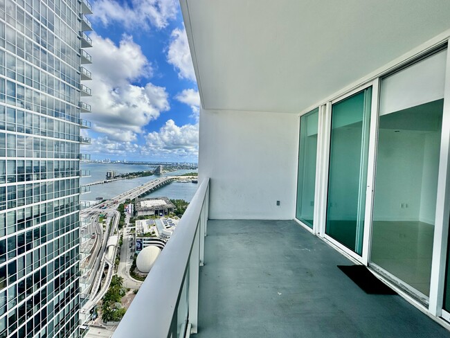 Foto del edificio - 1040 Biscayne Blvd