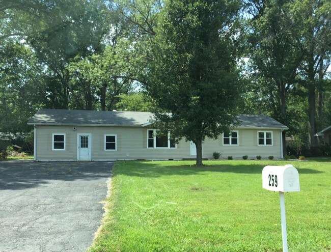 Building Photo - 259 Edgewood Rd