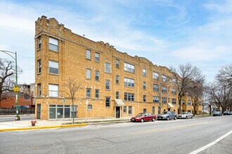 Building Photo - 7223 N Rogers Ave