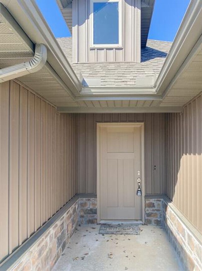 Foto del edificio - Beautiful Home in Rogers