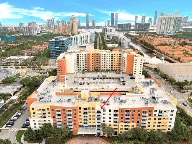 Foto del edificio - 2775 NE 187th St