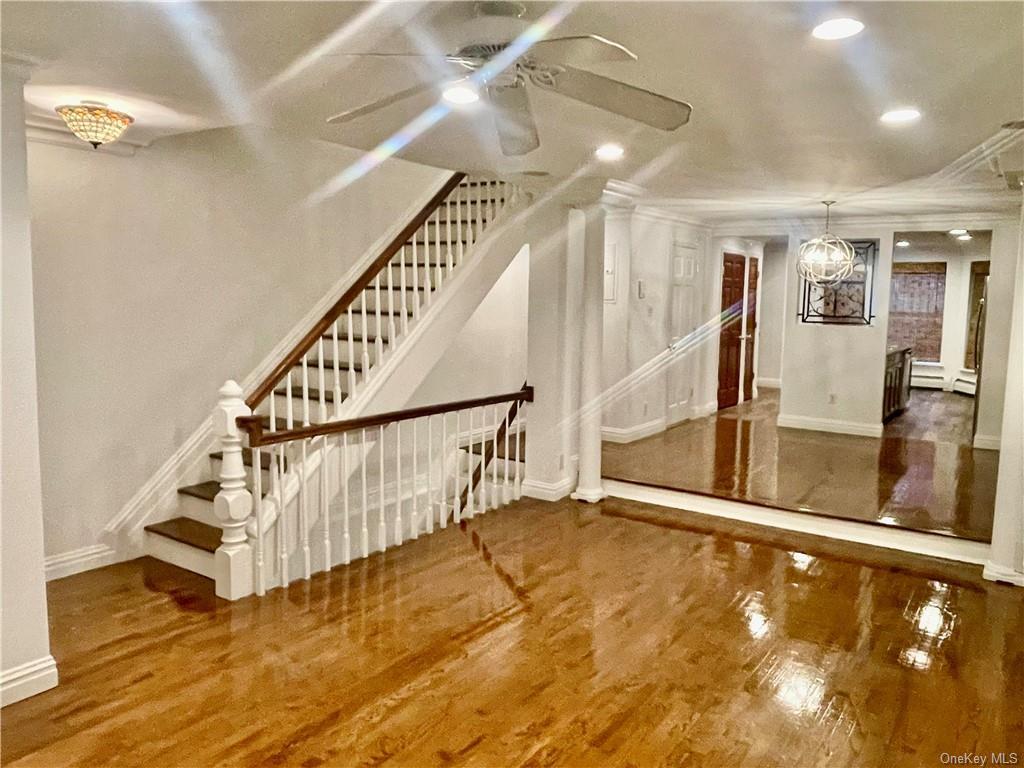 Primary Photo - 25 E 126th St