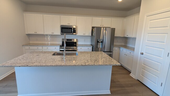 Foto del edificio - 115 Saltgrass Ln