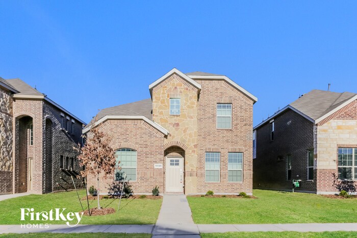 Primary Photo - 10045 Elkhorn Dr