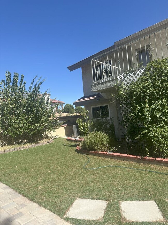 Building Photo - SPRING VALLEY LAKE