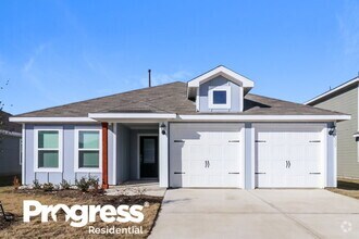 Building Photo - 1313 Woodwinds Dr