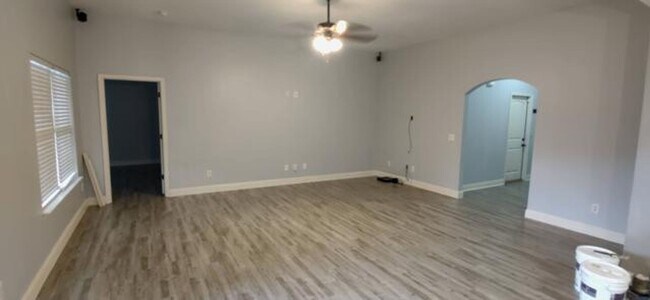 Foto del edificio - 1 Woodchase Ct